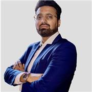 Juanid is an experienced Italian language tutor who has taught over 20,000 students during his 10-year career. With a passion for